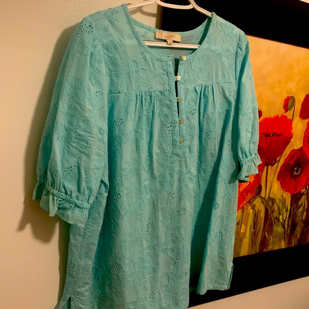 Aqua shorted sleeve loft blouse